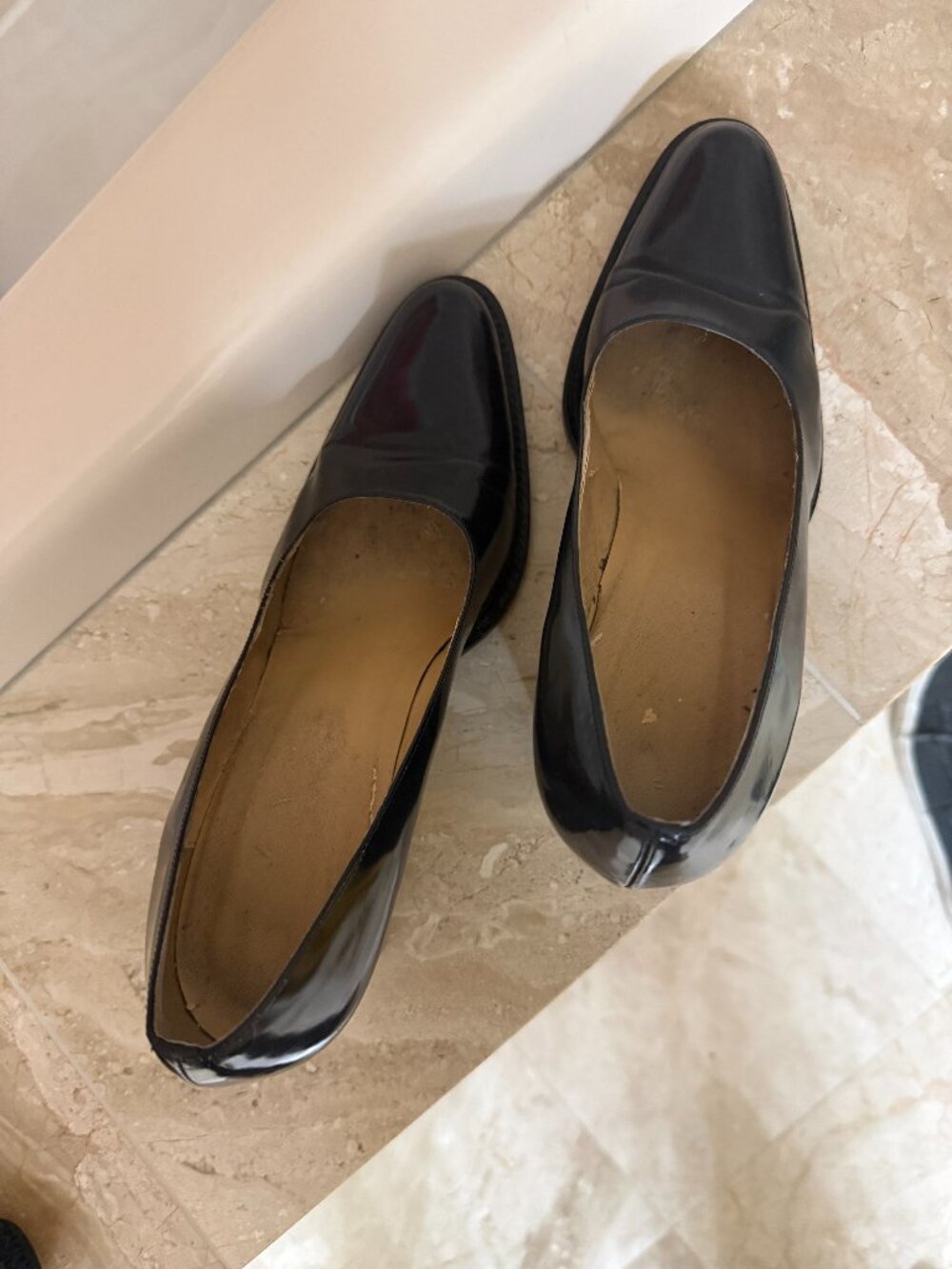 Vintage Clifford & Wills Navy Pumps made in Italy